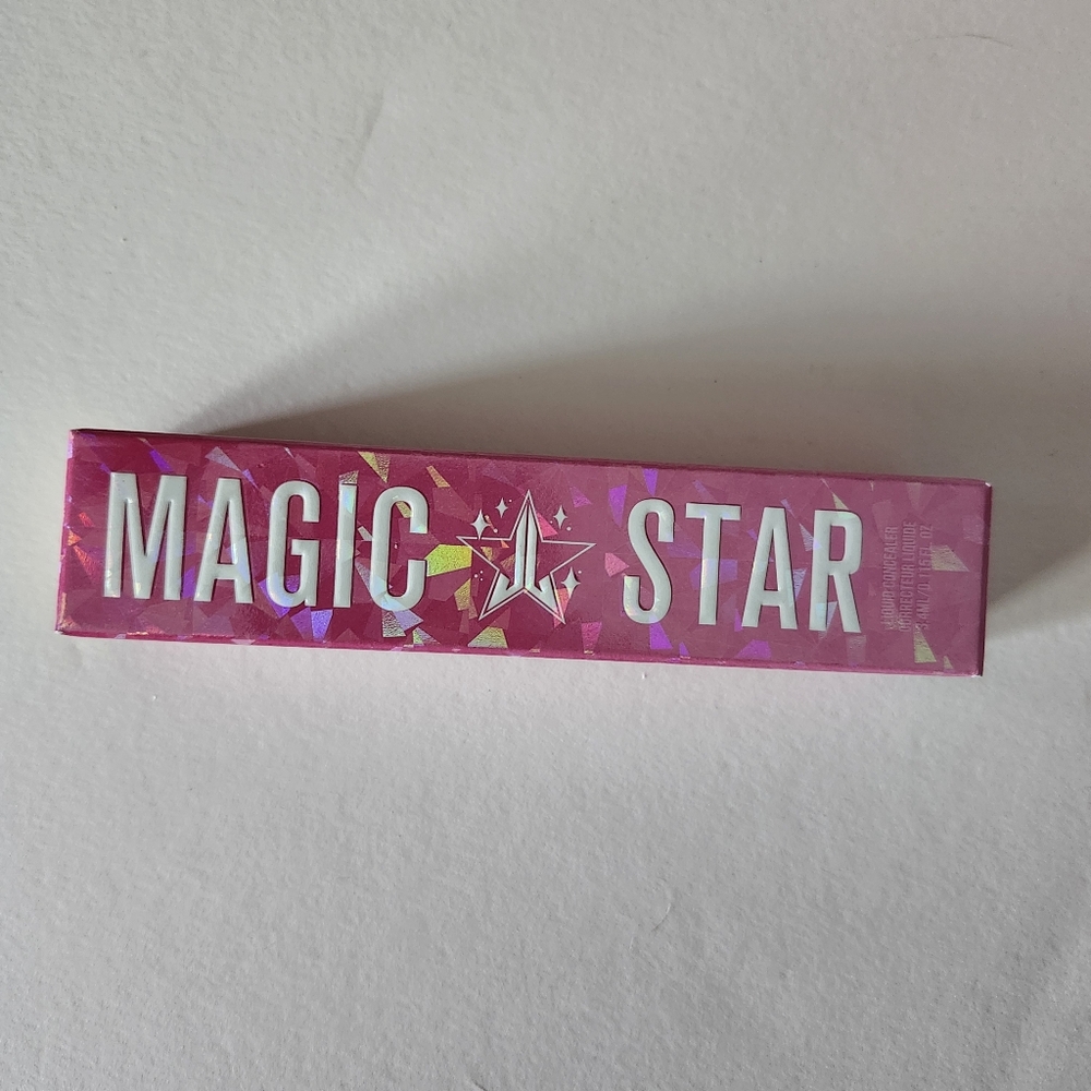 Jeffree Star Magic Star Color Corrector In Yellow - Picture 7 of 8
